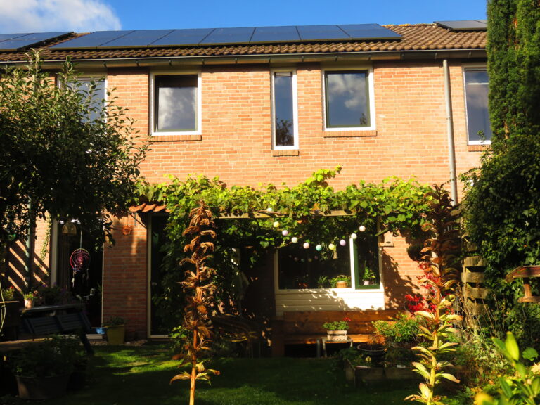 Tussenwoning – 1975, Rolde