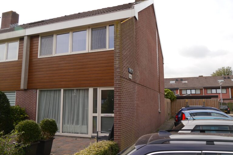 Hoekwoning – 1975, Haarlem