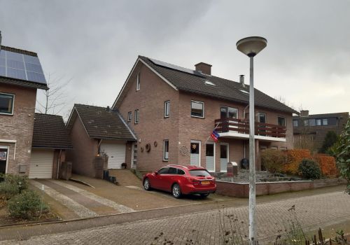 20201201 huis voorzijde.jpg
